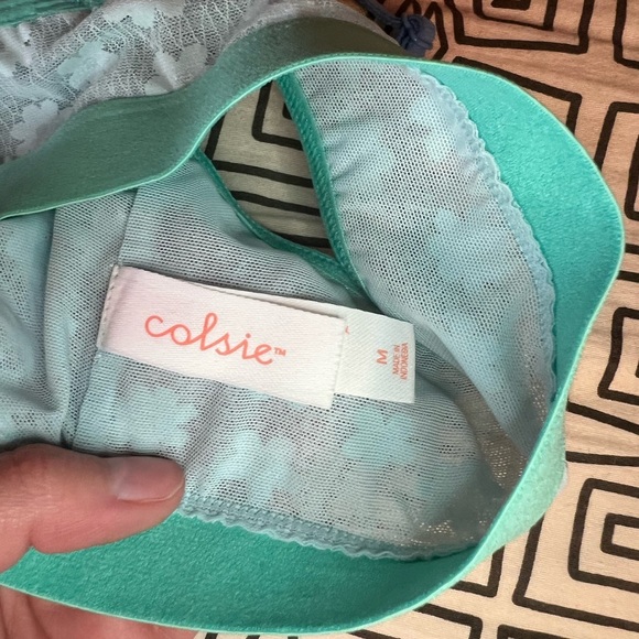 Colsie Lace Bralette - Picture 6 of 6